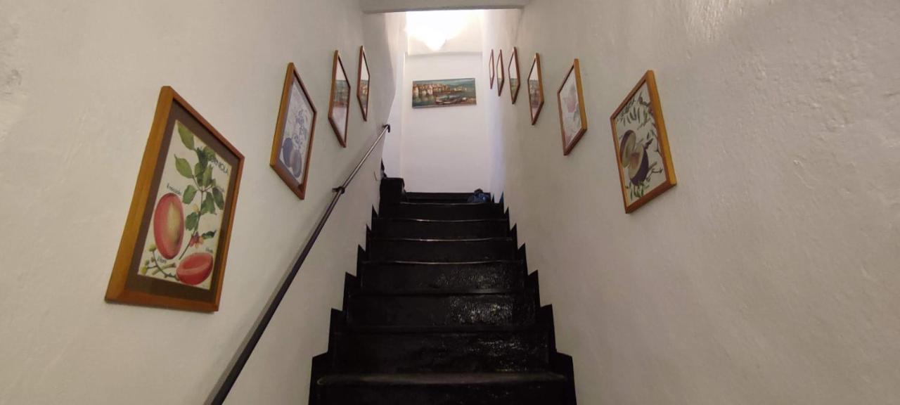 Ideale Per Escursionisti, A Pochi Minuti Dal Mare E Dalle Falesie- Casa Celeste Cisano sul Neva Exterior foto